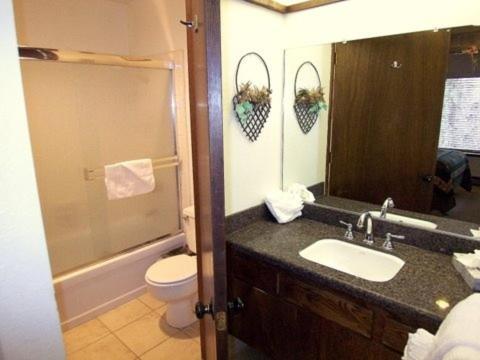 Standard With Free Parking Mammoth Lakes
